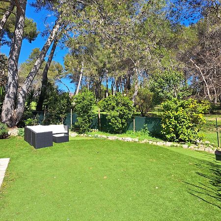 Maisonnette Au Milieu Des Pins Mougins Exteriör bild
